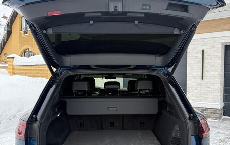 Volkswagen Touareg III, 2019 год, 5 800 000 рублей, 8 фотография