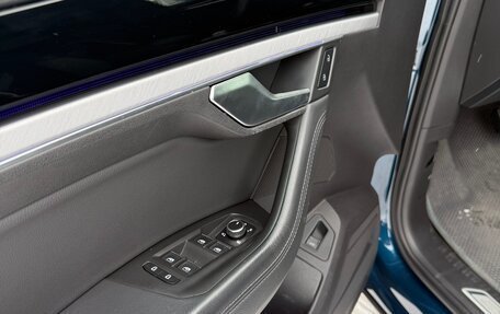 Volkswagen Touareg III, 2019 год, 5 800 000 рублей, 12 фотография