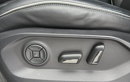 Volkswagen Touareg III, 2019 год, 5 800 000 рублей, 15 фотография