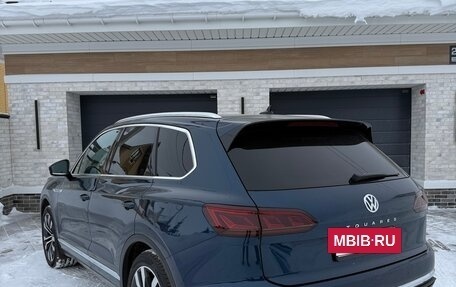 Volkswagen Touareg III, 2019 год, 5 800 000 рублей, 9 фотография