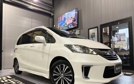 Honda Freed I, 2015 год, 725 000 рублей, 2 фотография