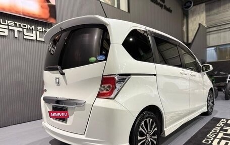 Honda Freed I, 2015 год, 725 000 рублей, 4 фотография
