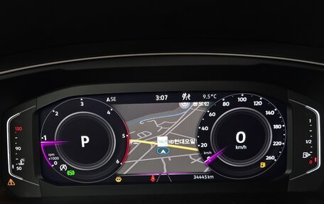 Volkswagen Tiguan II, 2022 год, 3 696 000 рублей, 11 фотография