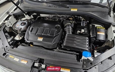 Volkswagen Tiguan II, 2022 год, 3 696 000 рублей, 10 фотография