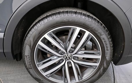 Volkswagen Tiguan II, 2023 год, 3 850 000 рублей, 14 фотография