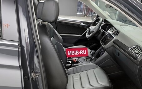 Volkswagen Tiguan II, 2023 год, 3 850 000 рублей, 7 фотография