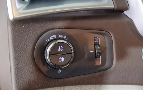 Cadillac SRX II рестайлинг, 2012 год, 2 150 000 рублей, 23 фотография