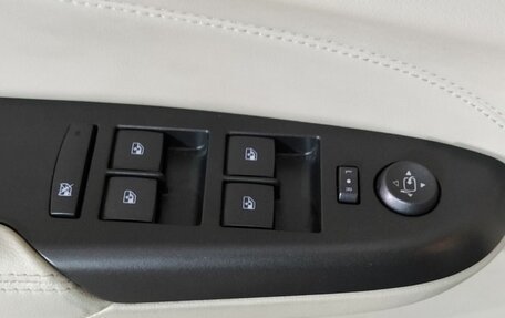 Cadillac SRX II рестайлинг, 2012 год, 2 150 000 рублей, 21 фотография