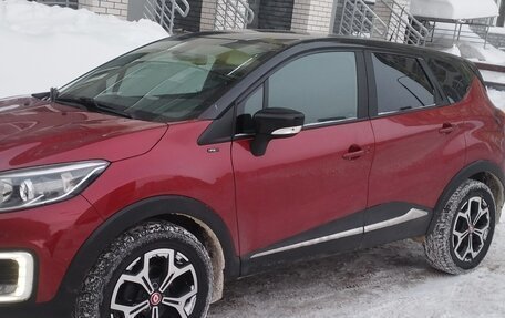 Renault Kaptur I рестайлинг, 2018 год, 1 750 000 рублей, 1 фотография