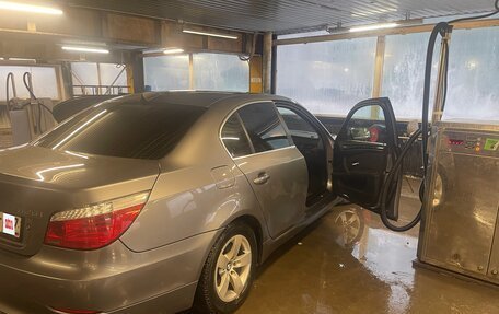 BMW 5 серия, 2009 год, 1 250 000 рублей, 13 фотография