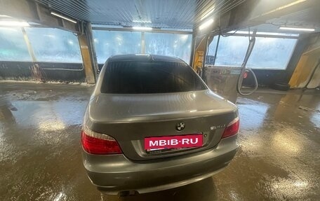 BMW 5 серия, 2009 год, 1 250 000 рублей, 18 фотография