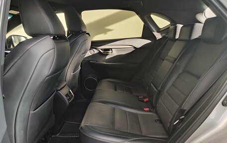 Lexus NX I, 2015 год, 3 000 000 рублей, 18 фотография