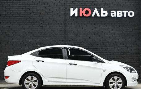 Hyundai Solaris II рестайлинг, 2014 год, 900 000 рублей, 9 фотография