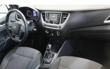 Hyundai Solaris II рестайлинг, 2020 год, 1 619 000 рублей, 5 фотография