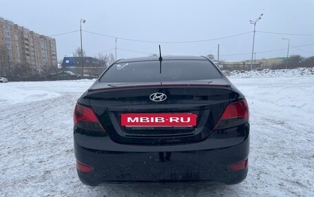 Hyundai Solaris II рестайлинг, 2011 год, 620 000 рублей, 2 фотография