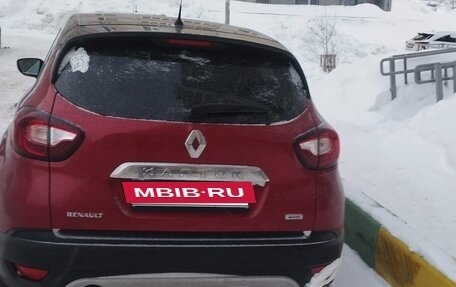 Renault Kaptur I рестайлинг, 2018 год, 1 750 000 рублей, 4 фотография