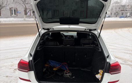 Volkswagen Polo VI (EU Market), 2022 год, 1 300 000 рублей, 3 фотография