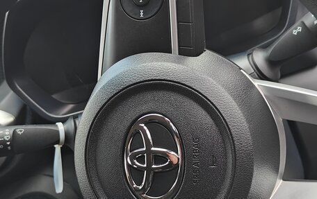 Toyota Raize I, 2019 год, 1 700 000 рублей, 13 фотография