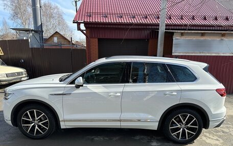 Volkswagen Touareg III, 2019 год, 5 300 000 рублей, 3 фотография
