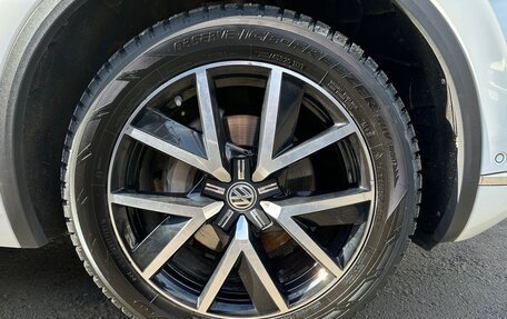 Volkswagen Touareg III, 2019 год, 5 300 000 рублей, 9 фотография