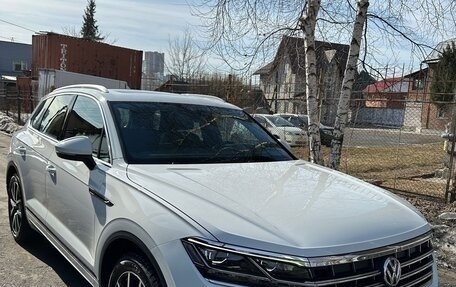 Volkswagen Touareg III, 2019 год, 5 300 000 рублей, 8 фотография