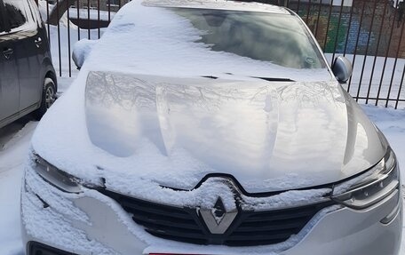 Renault Arkana I, 2021 год, 1 990 000 рублей, 2 фотография