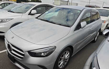 Mercedes-Benz B-Класс, 2022 год, 1 500 000 рублей, 8 фотография