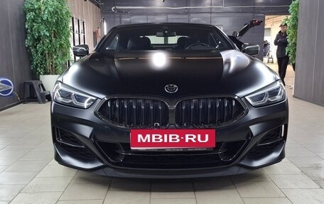 BMW 8 серия, 2024 год, 7 490 000 рублей, 2 фотография