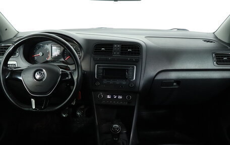 Volkswagen Polo VI (EU Market), 2018 год, 1 079 000 рублей, 7 фотография