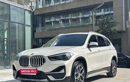 BMW X1, 2022 год, 2 350 000 рублей, 3 фотография