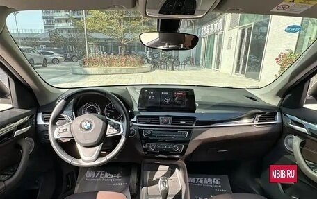 BMW X1, 2022 год, 2 350 000 рублей, 13 фотография