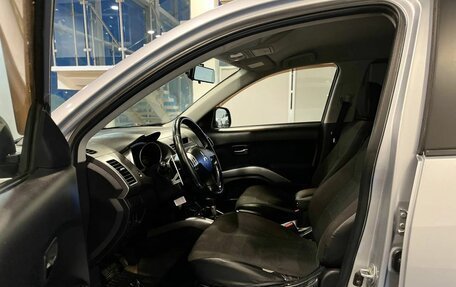 Mitsubishi Outlander III рестайлинг 3, 2008 год, 880 000 рублей, 14 фотография