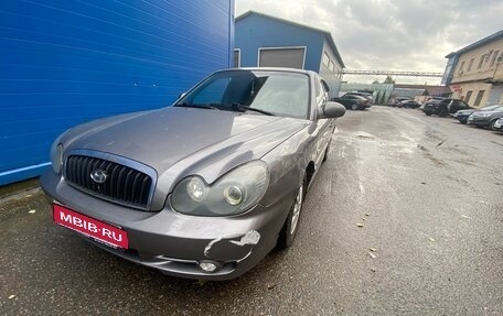 Hyundai Sonata IV рестайлинг, 2003 год, 310 000 рублей, 1 фотография