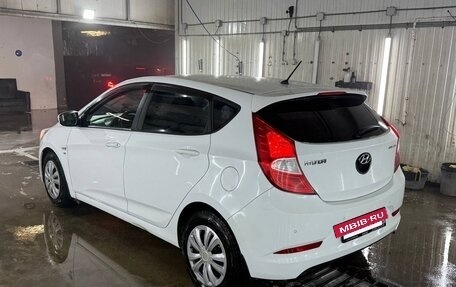 Hyundai Solaris II рестайлинг, 2014 год, 950 000 рублей, 6 фотография