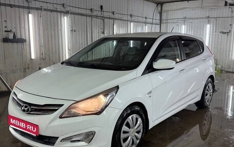 Hyundai Solaris II рестайлинг, 2014 год, 950 000 рублей, 5 фотография