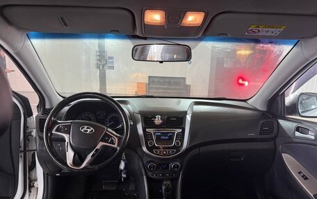 Hyundai Solaris II рестайлинг, 2014 год, 950 000 рублей, 17 фотография