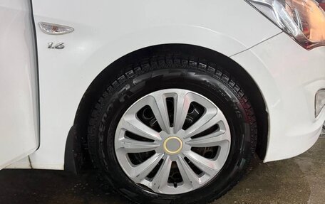 Hyundai Solaris II рестайлинг, 2014 год, 950 000 рублей, 25 фотография