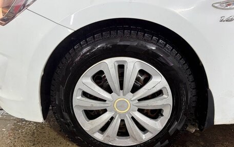 Hyundai Solaris II рестайлинг, 2014 год, 950 000 рублей, 28 фотография