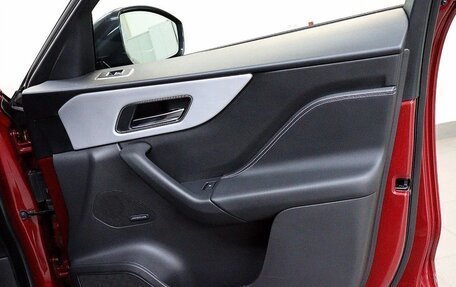 Jaguar F-Pace, 2016 год, 3 000 000 рублей, 8 фотография