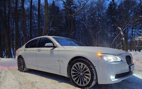 BMW 7 серия, 2009 год, 1 300 000 рублей, 3 фотография