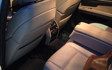 BMW 7 серия, 2009 год, 1 300 000 рублей, 17 фотография