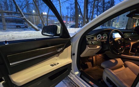 BMW 7 серия, 2009 год, 1 300 000 рублей, 13 фотография
