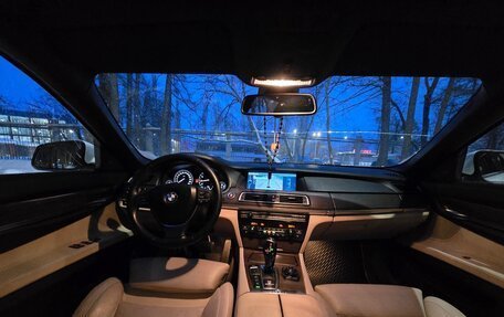 BMW 7 серия, 2009 год, 1 300 000 рублей, 20 фотография