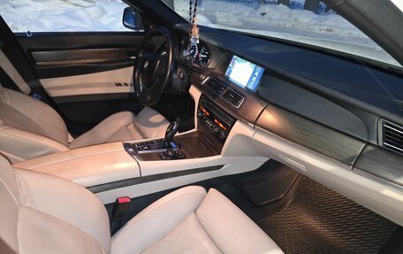 BMW 7 серия, 2009 год, 1 300 000 рублей, 24 фотография