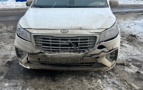 KIA Carnival III, 2018 год, 1 250 000 рублей, 2 фотография