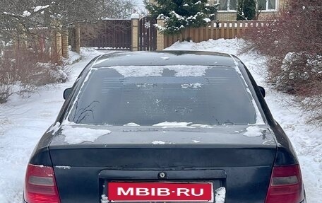 Audi A4, 1995 год, 100 000 рублей, 4 фотография