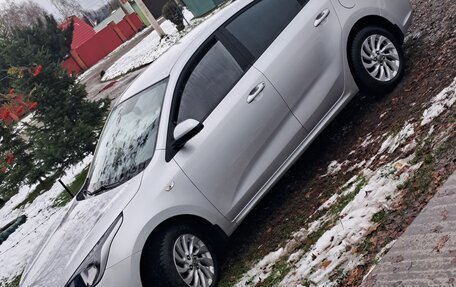 KIA Rio IV, 2017 год, 1 200 000 рублей, 3 фотография