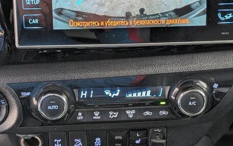Toyota Hilux VIII, 2017 год, 3 899 999 рублей, 15 фотография