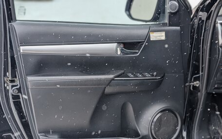 Toyota Hilux VIII, 2017 год, 3 899 999 рублей, 9 фотография