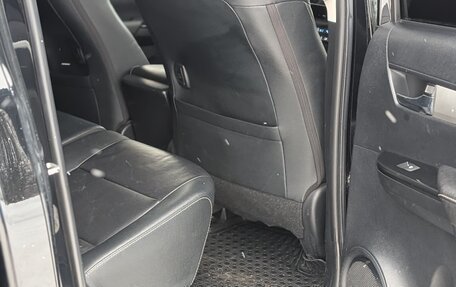 Toyota Hilux VIII, 2017 год, 3 899 999 рублей, 14 фотография